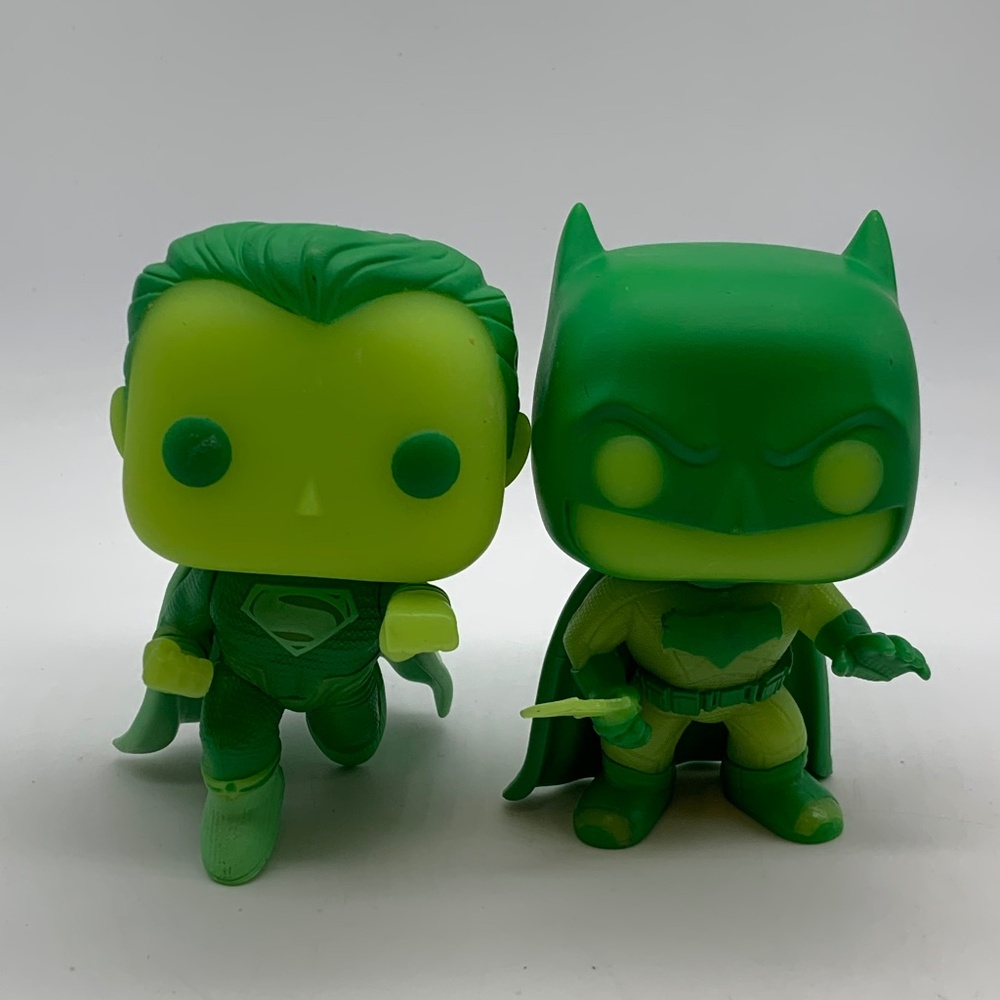 Funko Pop Superman vs. Batman Glow in the Dark Green Figurines Set of 2